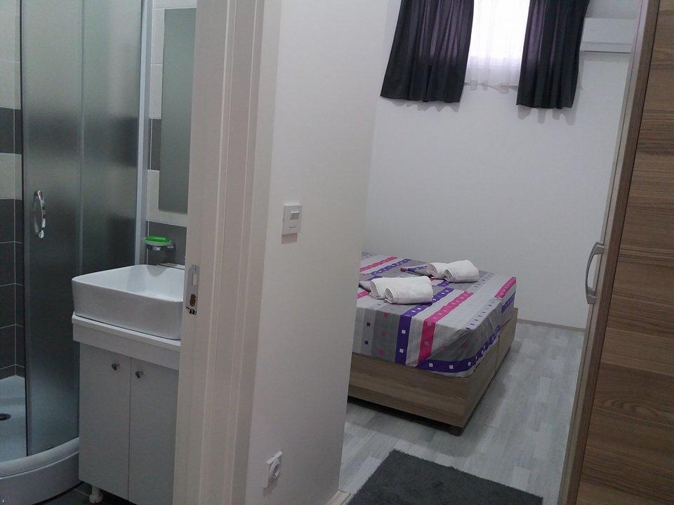 Atina Lux Hostel Leskovac  Exterior foto
